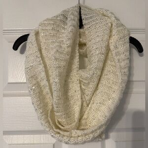 Minicci Cream Sequin Infinity Scarf